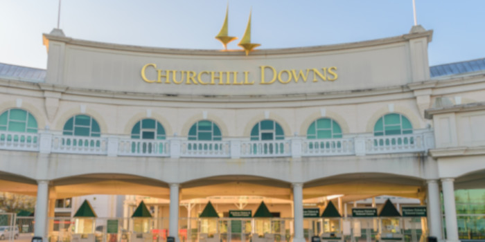 Az elo versenyzes a Churchill Downs ban szeptemberben folytatodik