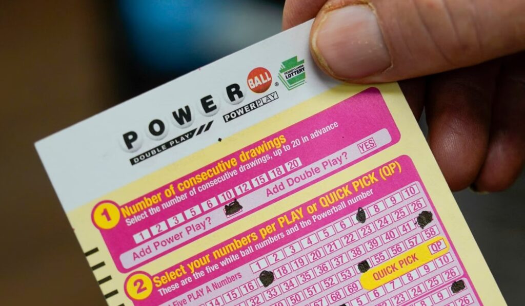 A Powerball jackpot tovabbra is szarnyal a tortenelem negyedik legnagyobbja
