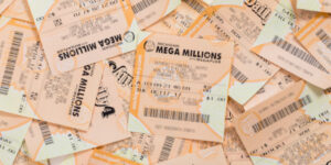 A Mega Millions Jackpot a kovetkezo sorsolasnal 50 millio dollarra