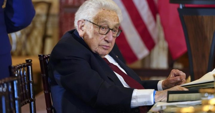 1701312098 Henry Kissinger az Egyesult Allamok volt kulugyminisztere 100 eves koraban