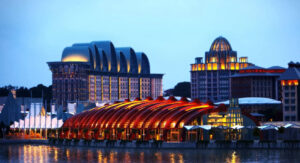A Resorts World Sentosa buntetesekkel sujthato a kesedelmes atvilagitas miatt