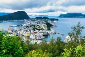 A norveg borravalotol a globalis opciokig a norveg jatekpiac fejlodese