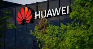 A kínai Huawei 2026 januárjában várhatóan bíróság elé néz az