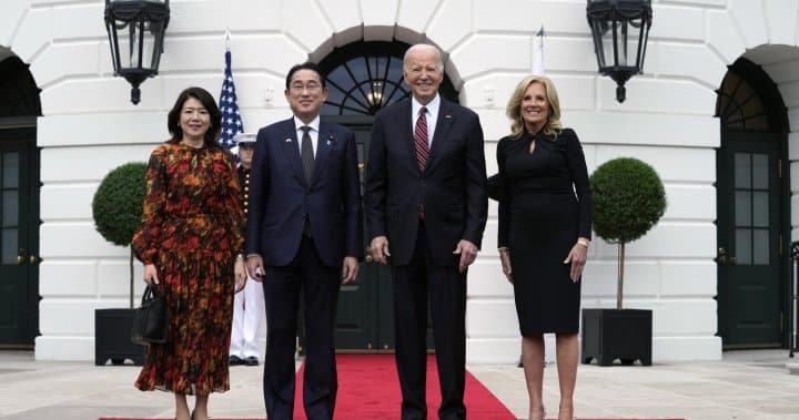 Biden üdvözli Kishidát Washingtonban, miközben az Egyesült Államok és Japán