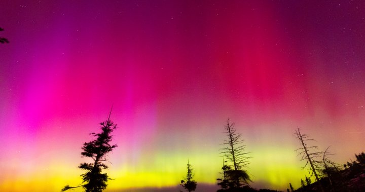 FOTÓK: A napvihar aurora borealis t hoz létre szerte Canada World