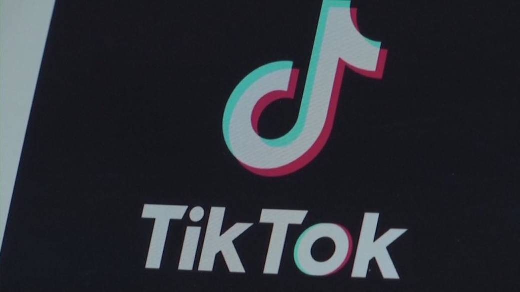 Kattintson a videó lejátszásához: „Mi következik a TikTok betiltásával fenyegetőző amerikai törvénytervezet aláírása után?”