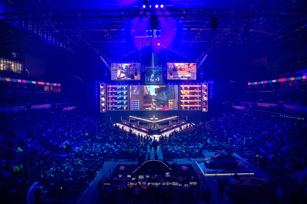Az Abios kiterjeszti a Bayes Esports partnerségét